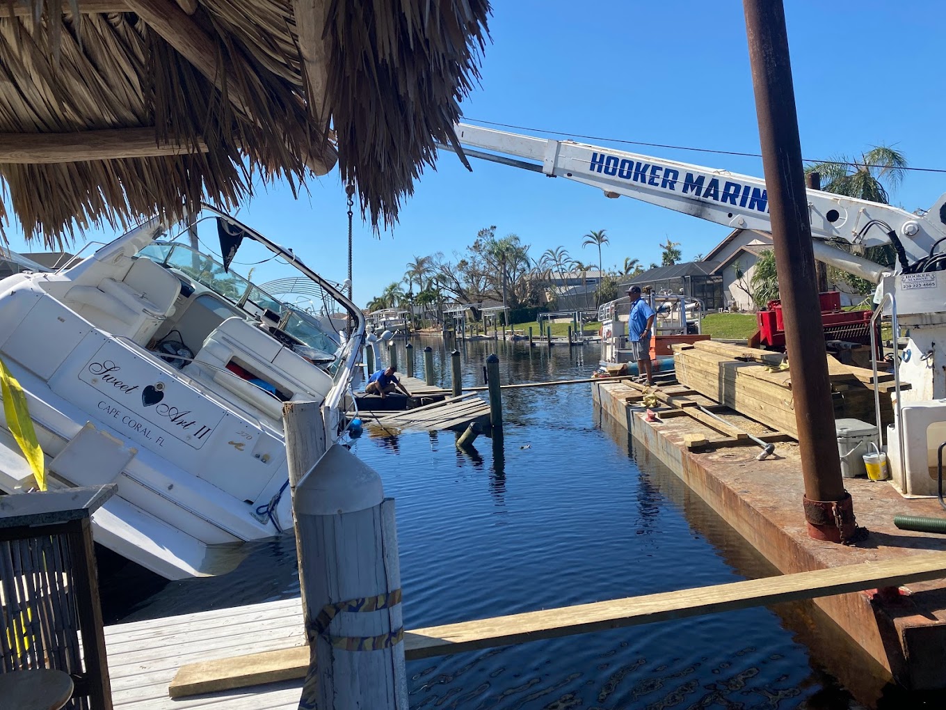 Hooker Marine boat recovery